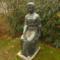 Rosa-Luxemburg-Denkmal in der Talstraße in Erfurt